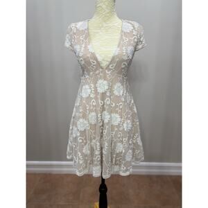 Forever 21 Medium Floral Lace Dress Fit & Flare Ivory Lace Coquette Low Cut Mini